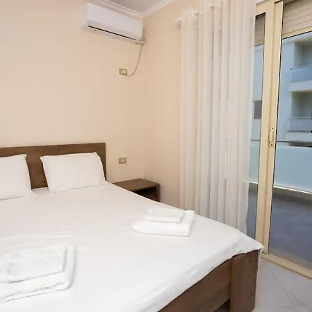 Seaview By Pikhost Appartement Vlorë