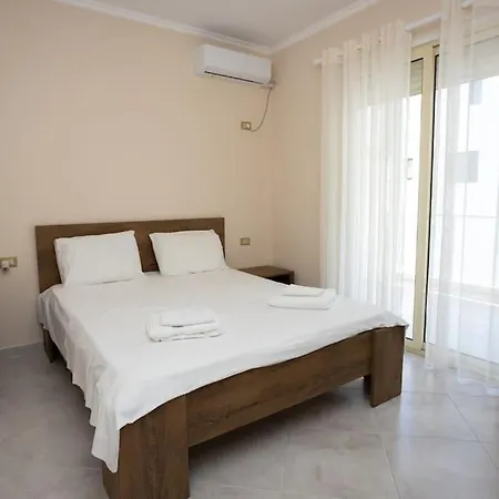 Seaview By Pikhost Apartment *