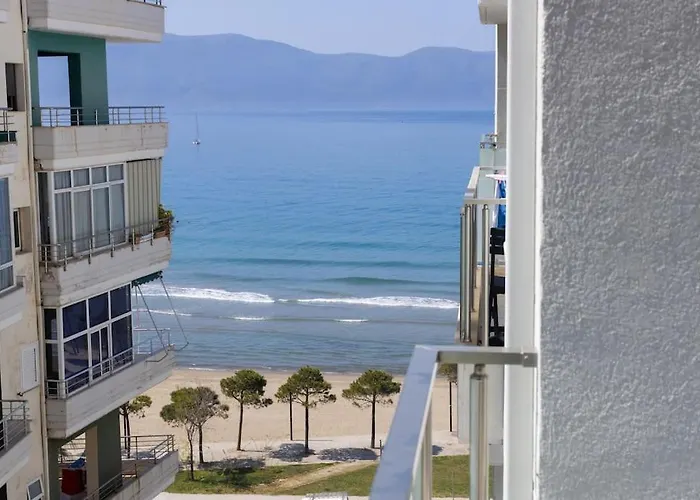 Seaview By Pikhost *